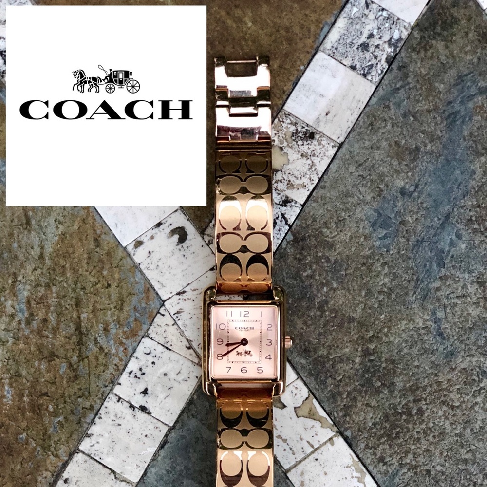 🦖COACH Ladies Rose Gold Etched Bangle Watch 🕰
